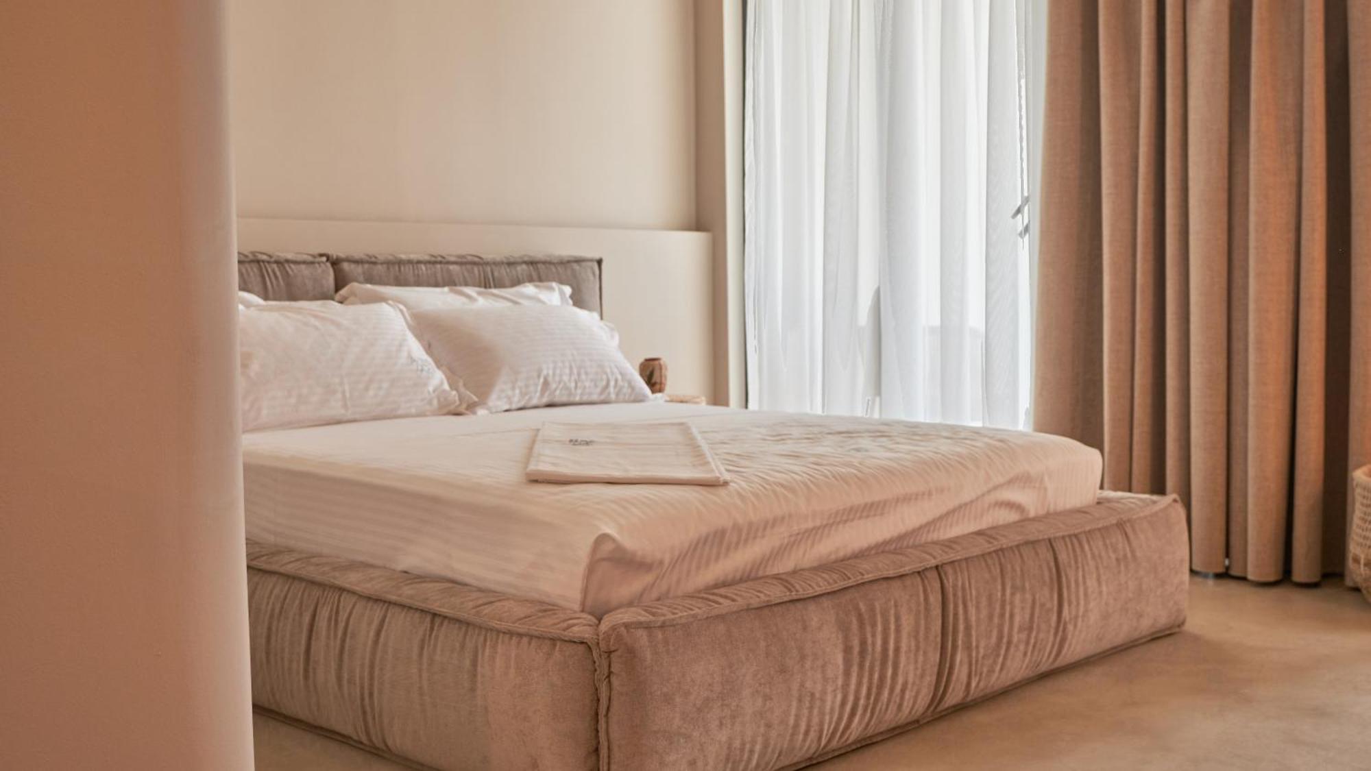 Azar Luxury Suites Vlore Bagian luar foto