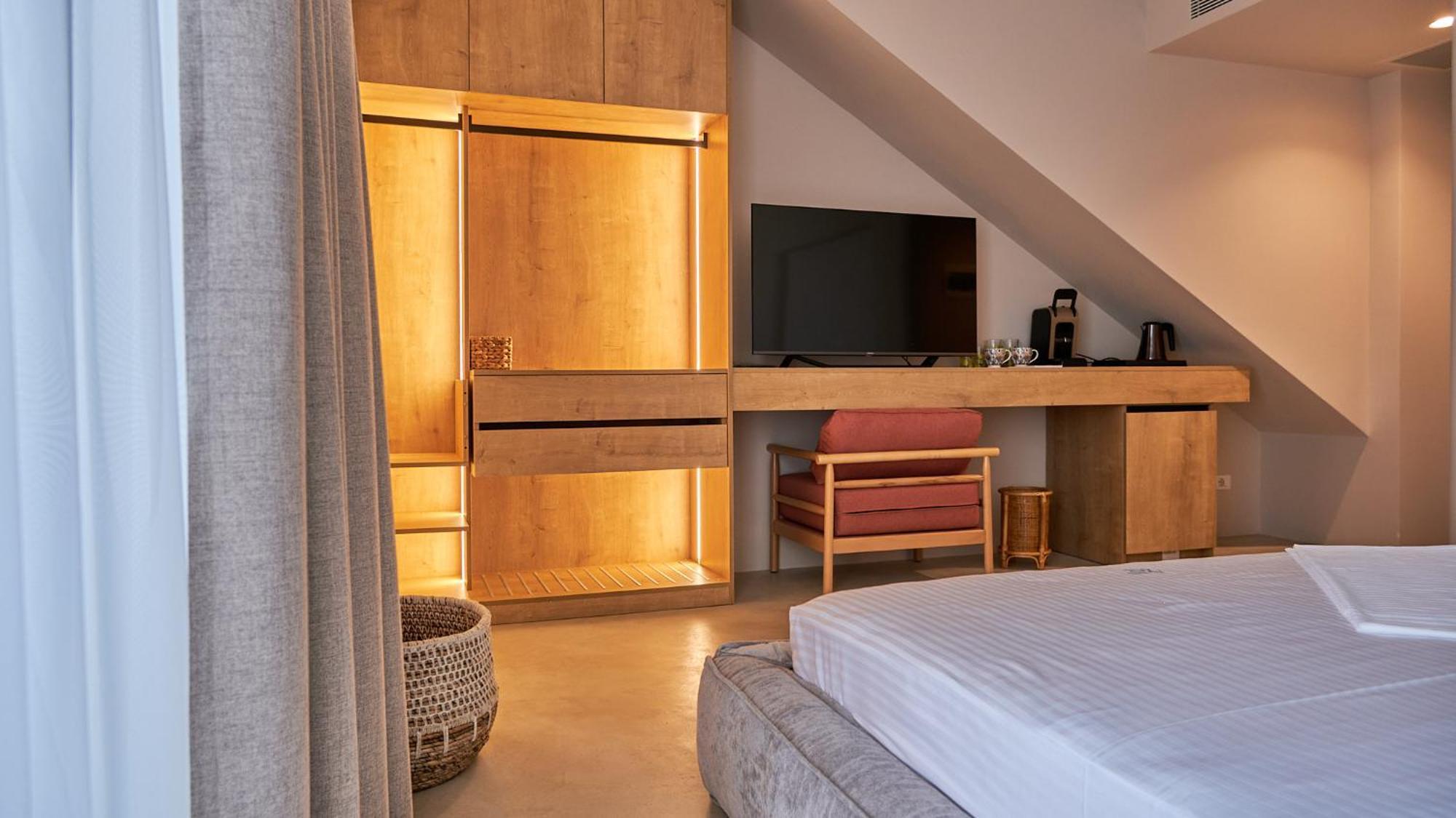 Azar Luxury Suites Vlore Bagian luar foto
